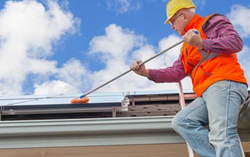 Rockwell End soft wash roof cleaning